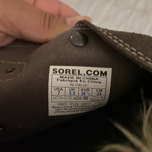 Sorel Joan of Arctic Boots - Picture 3 of 4